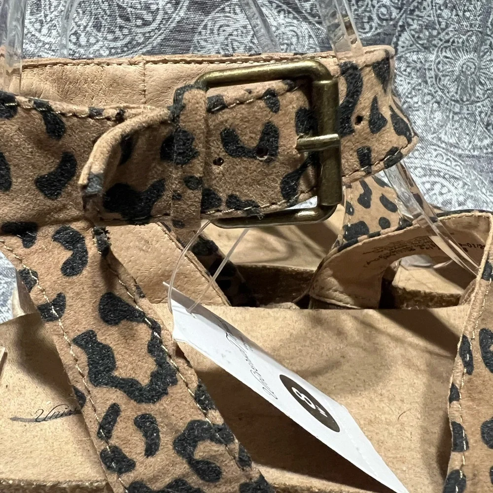 Universal Thread Tan Leopard Espadrille Sandals